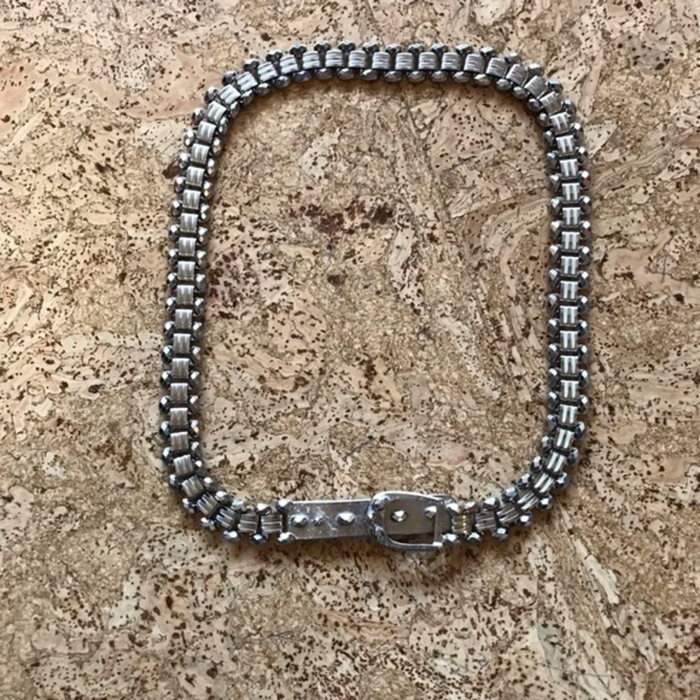 Vintage Accesocraft NYC Silver Belt